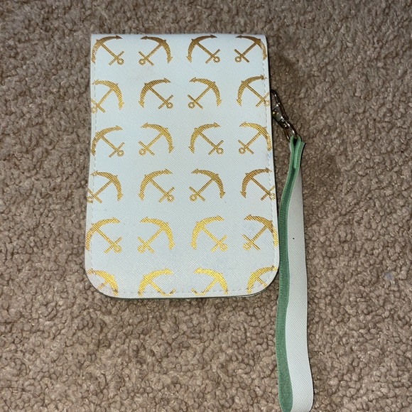 Wristlet - Picture 2 of 2